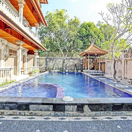 Hotel Oyo Collection O 91125 Puri Dewa Bharata Jimbaran Esterno foto