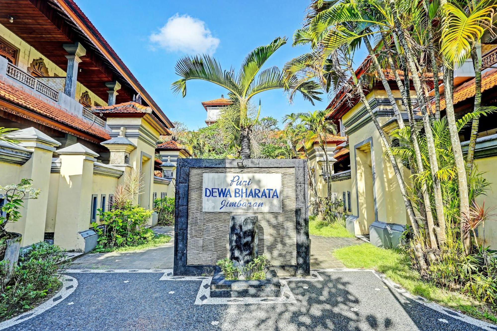 Hotel Oyo Collection O 91125 Puri Dewa Bharata Jimbaran Esterno foto