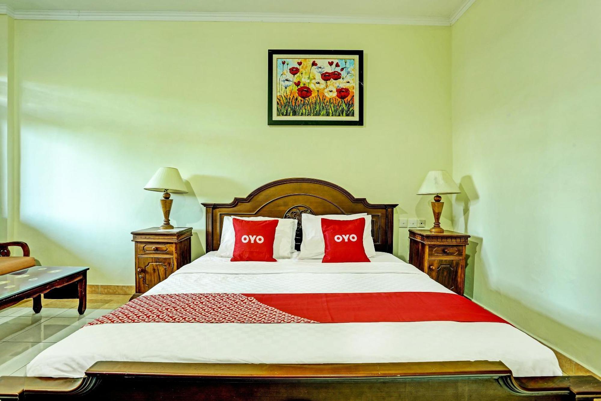 Hotel Oyo Collection O 91125 Puri Dewa Bharata Jimbaran Esterno foto