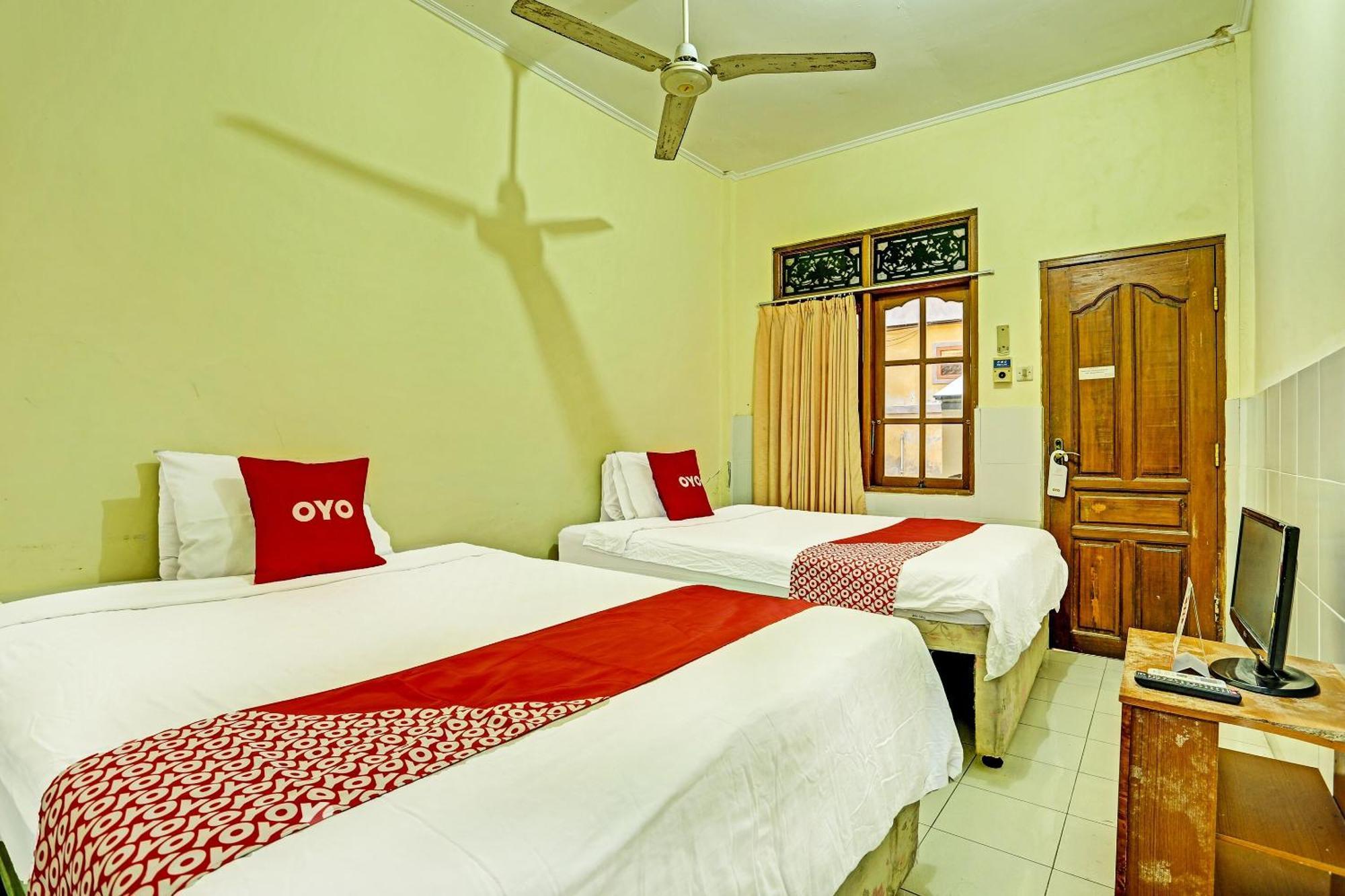 Hotel Oyo Collection O 91125 Puri Dewa Bharata Jimbaran Esterno foto